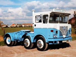 Foden S70 DAXB6/38 6x2 Tractor '1970
